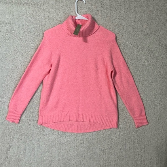 WOMENS J CREW Pink Turtle Neck NWT XS Wool And Alpaca. Capsule Classic Casual - Picture 1 of 8